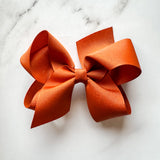 Medium Classic Bow Brown
