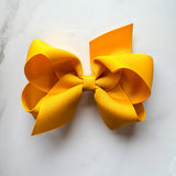 Medium Classic Bow Sandstone Yellow